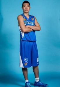 吳洋[CBA籃球隊員]