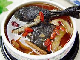 山萸肉合桃烏雞湯 山萸肉合桃烏雞湯