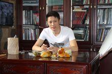 陳冠軍[蘇州工藝美術行業協會玉雕專業委員會副會長]