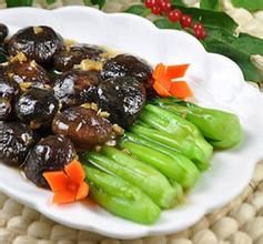 香菇釀肉扒油菜 香菇釀肉扒油菜