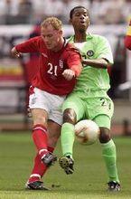 詹姆斯&middot;奧比奧拉赫