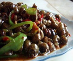 松籽炒螺丁 松籽炒螺丁