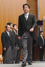 菅義偉與安倍晉三