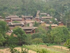 下尖山村 下尖山村