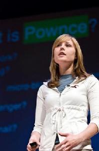 莉婭·庫爾沃 莉婭·庫爾沃