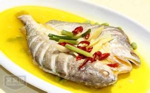 刨鹽黃魚 刨鹽黃魚