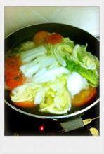 蔬菜湯的蔬菜關東煮