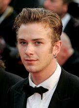 伊里斯&middot;麥康利