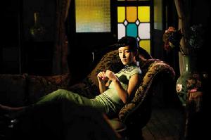 秦海璐飾演粵劇名伶惠紅蓮