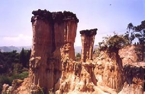 赤壁石城 赤壁石城