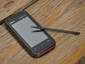 諾基亞 5530XM(遊戲版) 諾基亞 5530XM(遊戲版)