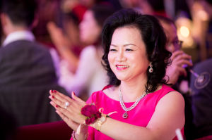 朱吳妮娜 朱吳妮娜