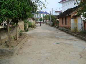 曼光龍村 曼光龍村