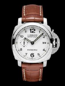 沛納海全新現代系列3日動力儲存自動腕錶 沛納海全新現代系列3日動力儲存自動腕錶