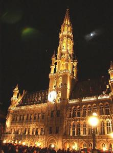 布魯塞爾市政府前廣場