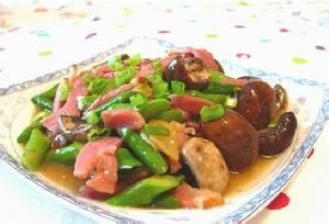 火腿燴蘆筍蘑菇 火腿燴蘆筍蘑菇