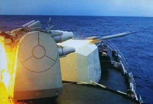 正在發射的HHQ-7