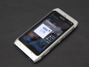 諾基亞N8 諾基亞N8