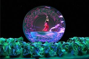 青花瓷上的魚 青花瓷上的魚