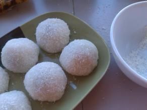 紅豆沙糯米球 紅豆沙糯米球