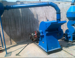 木材粉碎機現場圖