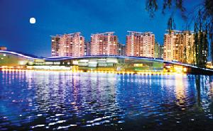 （圖）月色中的水上圖書館