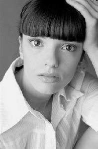 薩布麗娜·布拉加 薩布麗娜·布拉加