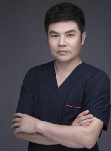 周新國[寧夏華美醫院整形外科主任]