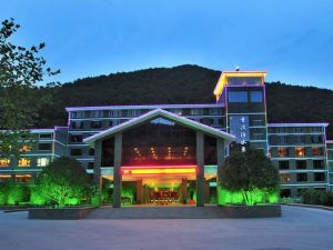 欒川重渡溝水景大酒店 欒川重渡溝水景大酒店