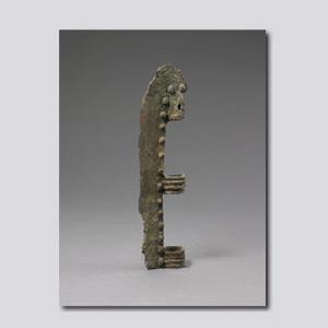 乳丁紋三銎刀 乳丁紋三銎刀