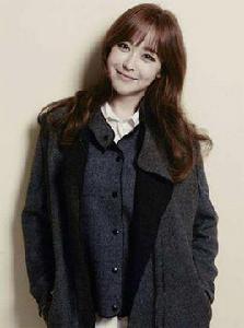 劉小英[韓國歌手平面模特]