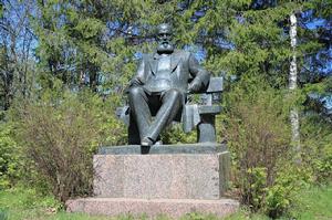 劇作家亞&middot;尼&middot;奧斯特羅夫斯基紀念像