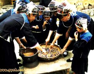 壯族五色糯米飯製作技藝