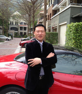 王震[北京興雅拍賣有限公司董事長]