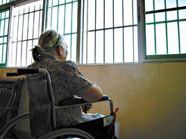 空巢父母 空巢父母