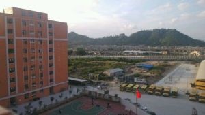 普寧華美實驗學校