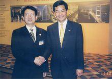 劉建吉先生和香港特首梁振英