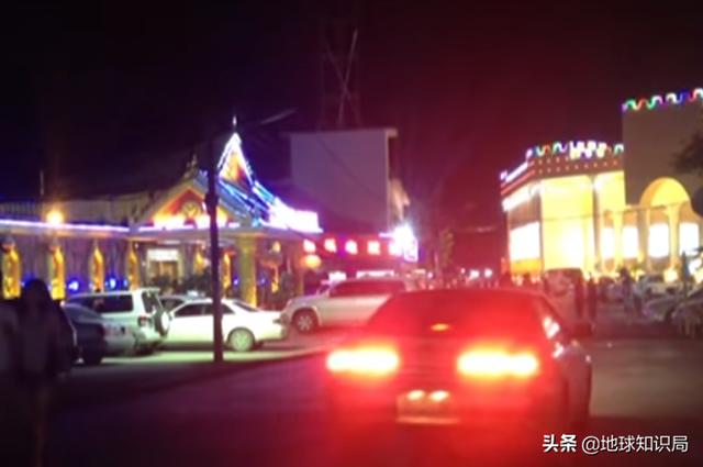 小心了,在緬甸路邊看到這些人一定不要停車!地球知識局