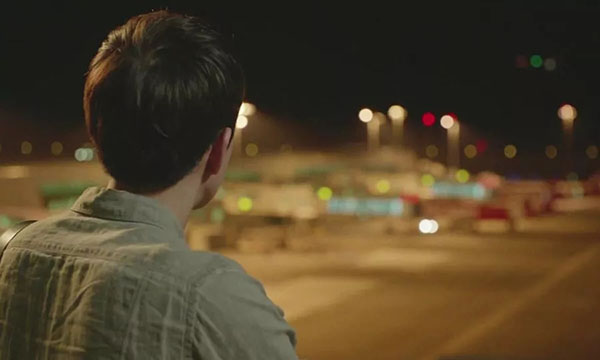 成年人的崩潰,是從借錢開始的