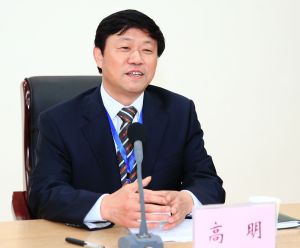 高明[南京工業大學原副校長]