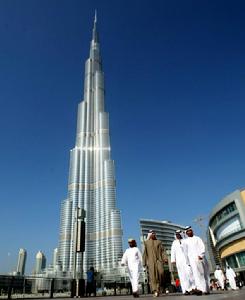 電梯[固定式升降設備]