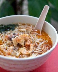 魚板米粉豆腐湯 魚板米粉豆腐湯