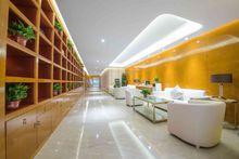 呼和浩特華醫口腔醫院走廊