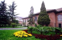 清華大學圖書館夏景