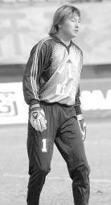 陳東[足球運動員]