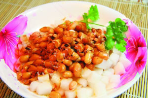 （圖）花生拌白玉丁