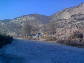 陽會崖村 陽會崖村