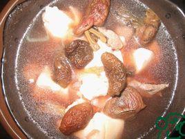 紅菇燉蛋 紅菇燉蛋