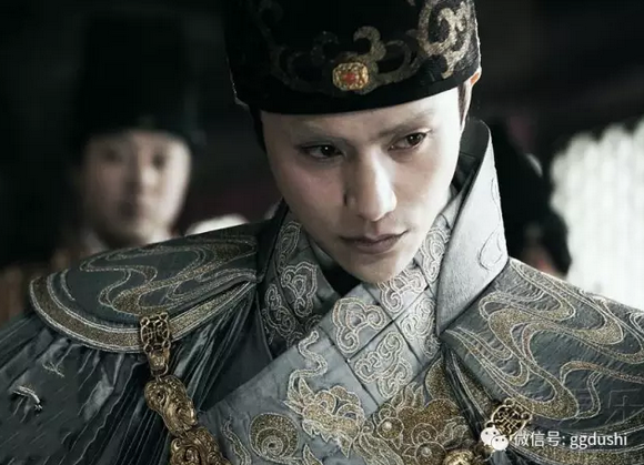 朱元璋在宮中立一鐵牌,上書十一字,子孫違反必亡國,後果然應驗 朱元璋在宮中立一鐵牌,上書十一字,子孫違反必亡國,後果然應驗