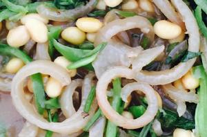 黃豆燜豬皮 黃豆燜豬皮